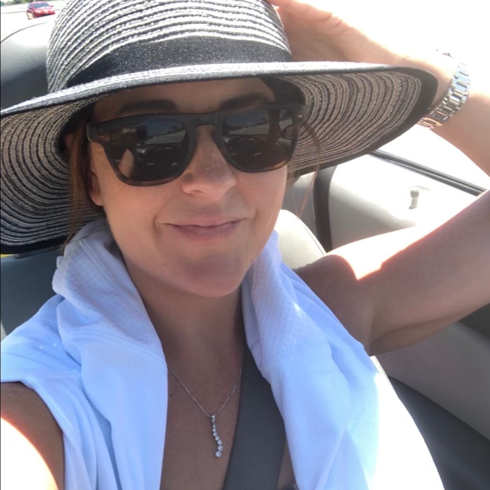 Meet your Posher, Amber